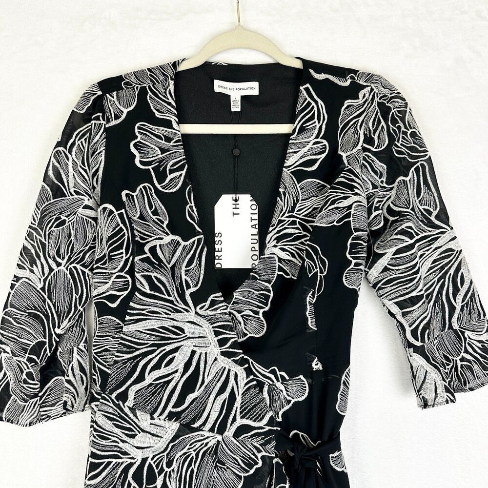 Dress The Population Ophelia Floral Embroidered Wrap Midi Dress Size Small NWT - Picture 4 of 9